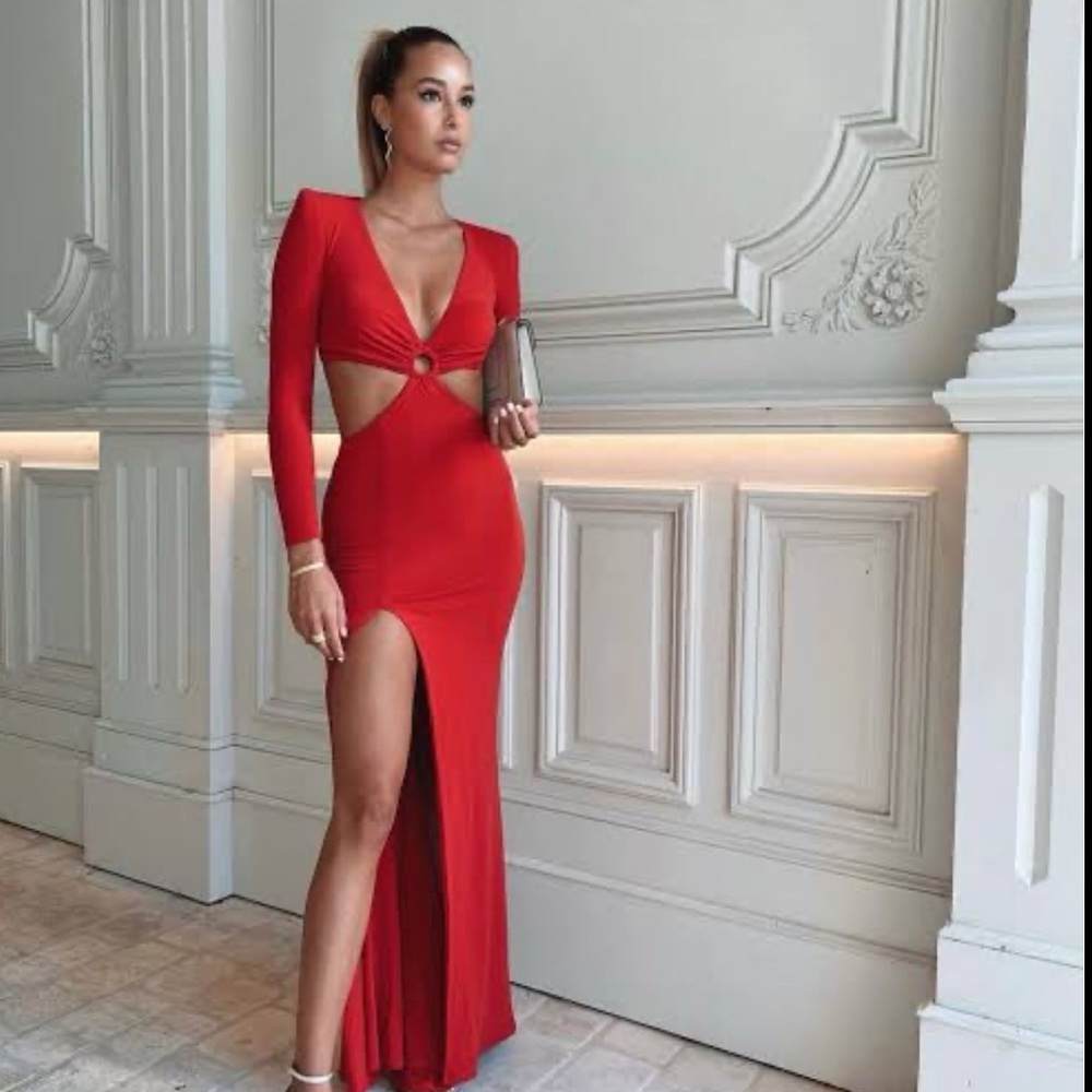 Nookie Long Sleeve Cut-Out Gown